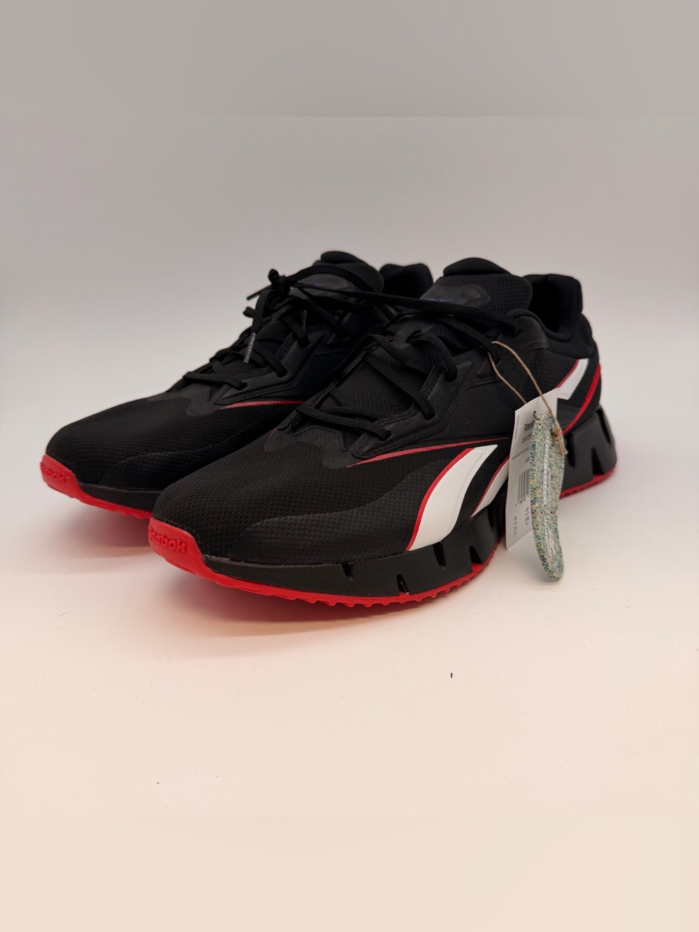 Reebok Men's Black, Red & White Athletic Running Shoes